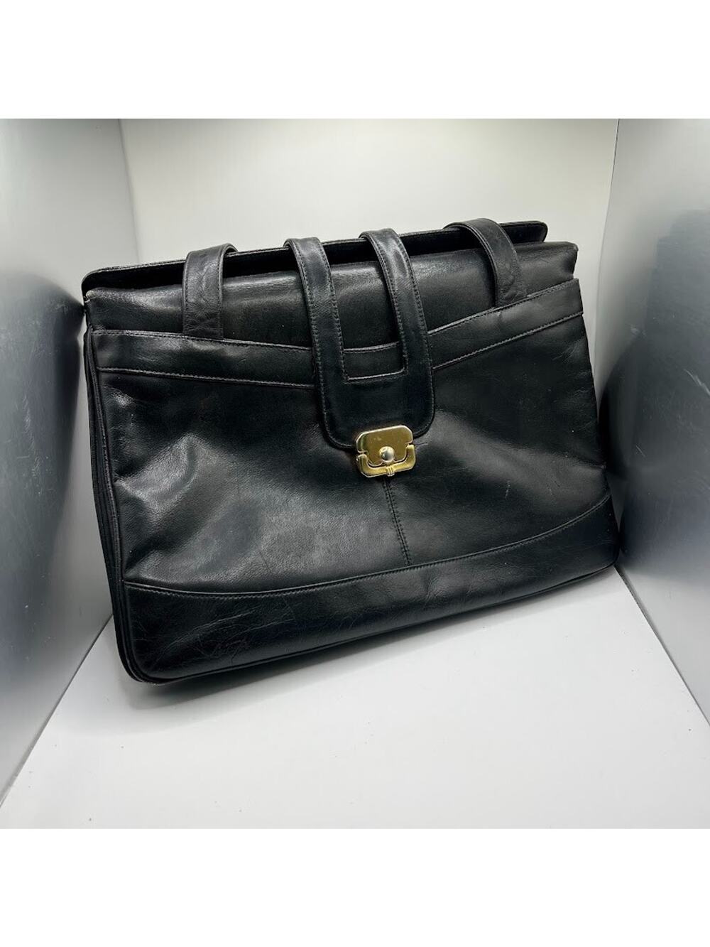Vintage Lou Taylor Italian Black Patent Vinyl Shoulder Bag 1970s Purse Mirror